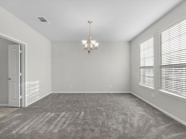 5718 Oakhurst Trl, Pasadena, TX 77505