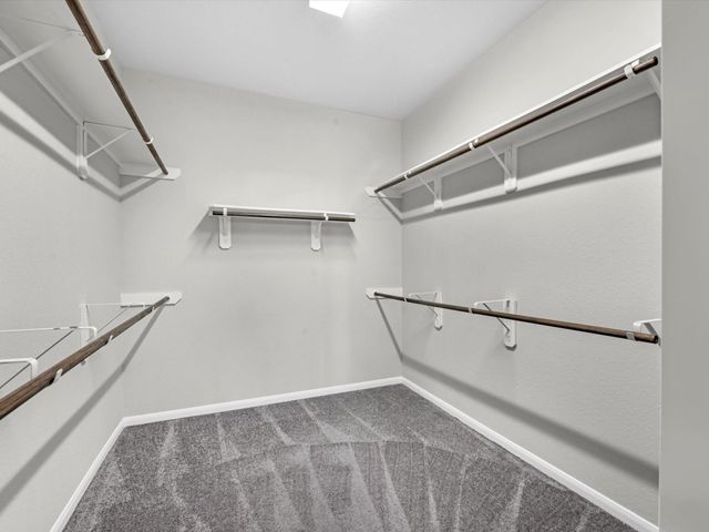 5718 Oakhurst Trl, Pasadena, TX 77505