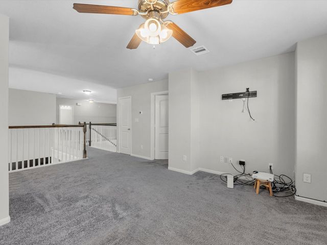 5718 Oakhurst Trl, Pasadena, TX 77505