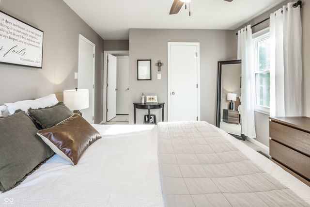 55 Waterford Court, Zionsville, IN 46077