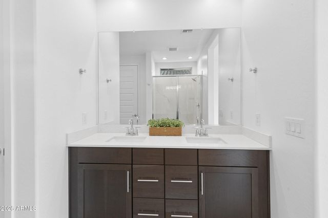 519 S AVOCET Street, Gilbert, AZ 85296