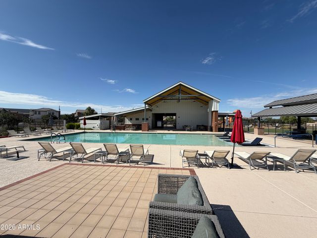 519 S AVOCET Street, Gilbert, AZ 85296