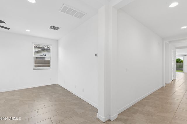 519 S AVOCET Street, Gilbert, AZ 85296