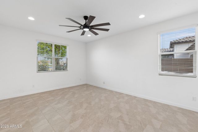 519 S AVOCET Street, Gilbert, AZ 85296