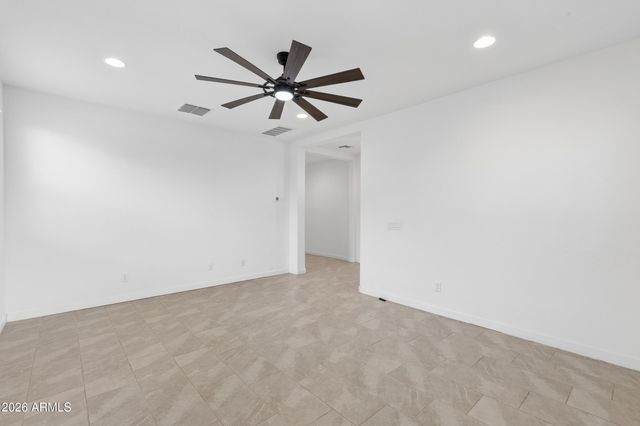 519 S AVOCET Street, Gilbert, AZ 85296
