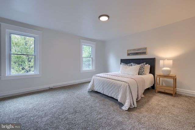512 S SHIPPEN ST, Lancaster, PA 17602