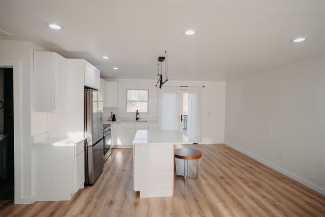 344 Bobo Road, Wellford, SC 29385