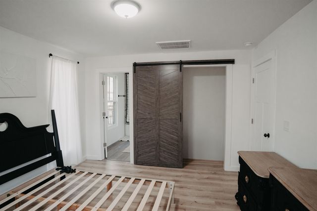 344 Bobo Road, Wellford, SC 29385