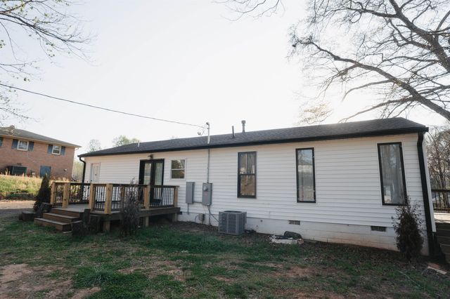 344 Bobo Road, Wellford, SC 29385