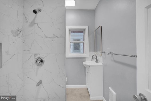 24 N GREENWOOD ST, Tamaqua, PA 18252