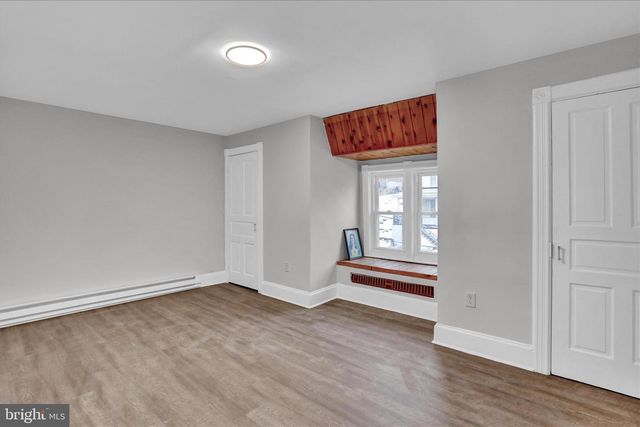 24 N GREENWOOD ST, Tamaqua, PA 18252