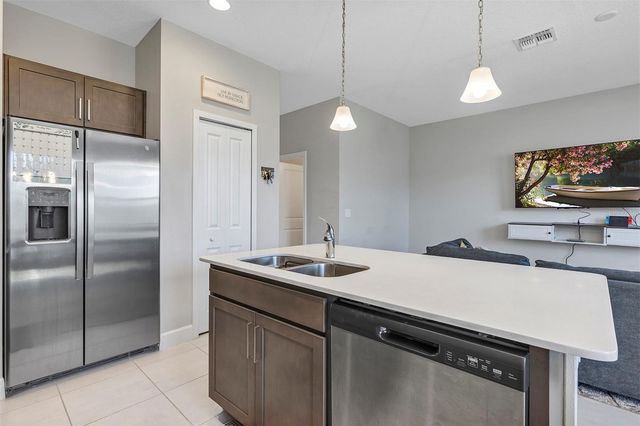 1401 CAPTIVA COVE 23, Sanford, FL 32771