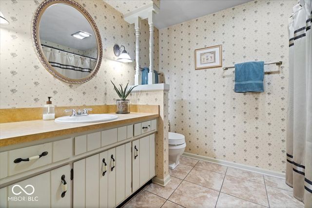 4786 Beechmont Drive, Anderson, IN 46012