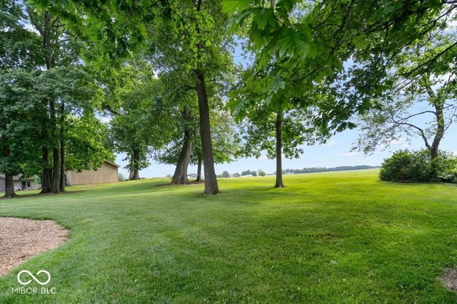 4786 Beechmont Drive, Anderson, IN 46012