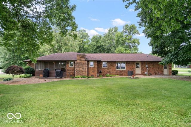 4786 Beechmont Drive, Anderson, IN 46012