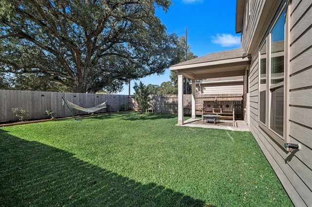 22303 Hawberry Blossom Lane, Tomball, TX 77377