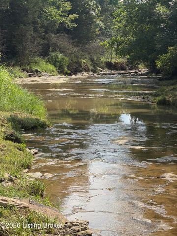 680 Hough Run Rd, Mt Washington, KY 40047
