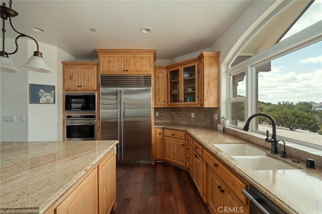 33322 Deerglen Lane, Agua Dulce, CA 91390