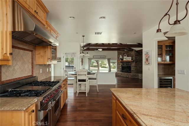 33322 Deerglen Lane, Agua Dulce, CA 91390