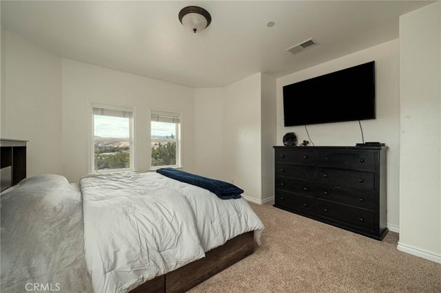 33322 Deerglen Lane, Agua Dulce, CA 91390