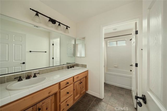 33322 Deerglen Lane, Agua Dulce, CA 91390