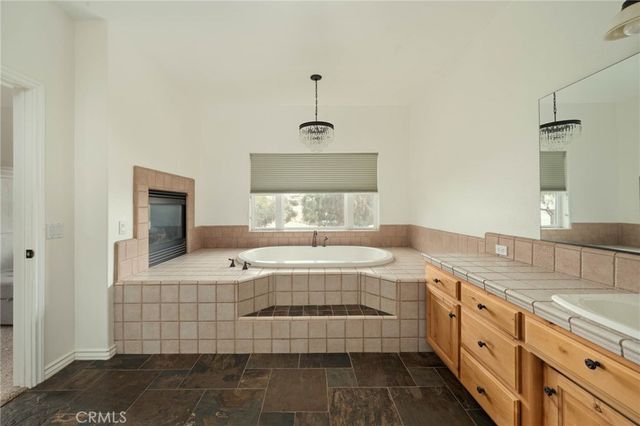 33322 Deerglen Lane, Agua Dulce, CA 91390