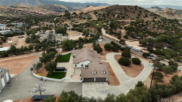 33322 Deerglen Lane, Agua Dulce, CA 91390