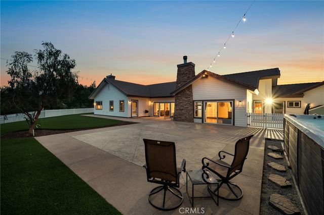 33322 Deerglen Lane, Agua Dulce, CA 91390