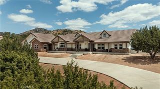 33322 Deerglen Lane, Agua Dulce, CA 91390