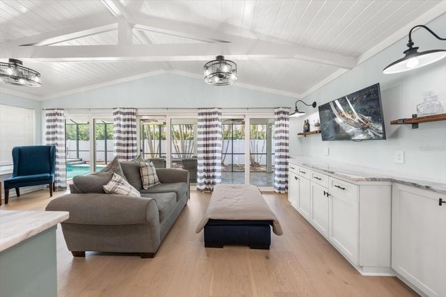 500 PONCE DE LEON BOULEVARD, Belleair, FL 33756