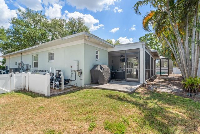 500 PONCE DE LEON BOULEVARD, Belleair, FL 33756