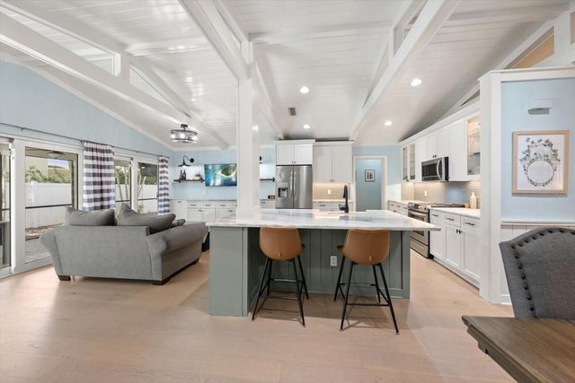 500 PONCE DE LEON BOULEVARD, Belleair, FL 33756