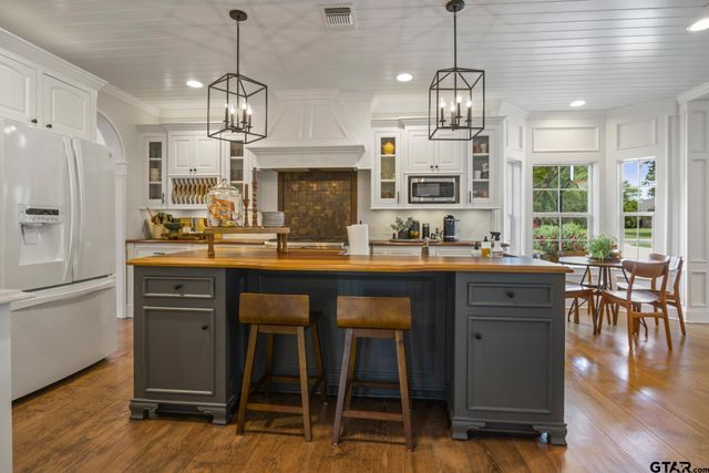 134 Private Road 4206, Mount Pleasant, TX 75455