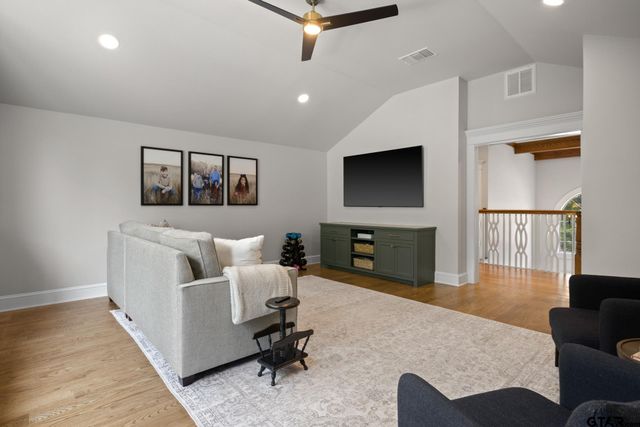 134 Private Road 4206, Mount Pleasant, TX 75455