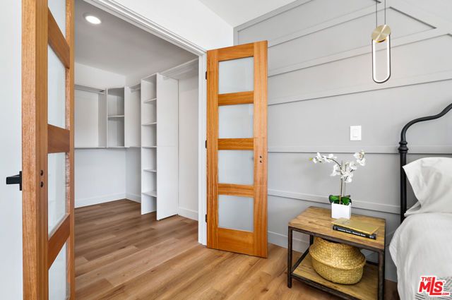 4670 Brewster Drive, Tarzana (los Angeles), CA 91356