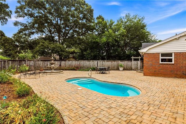 1942 Old Canton Road, Marietta, GA 30062