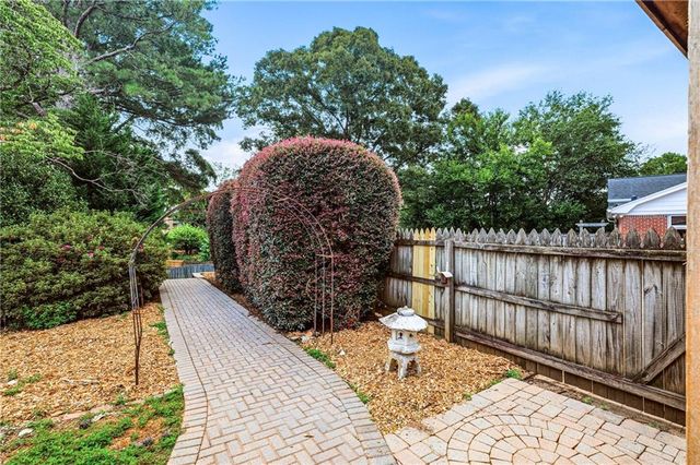 1942 Old Canton Road, Marietta, GA 30062