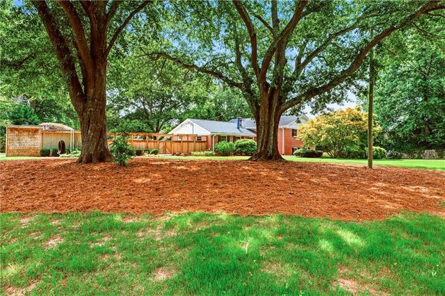 1942 Old Canton Road, Marietta, GA 30062