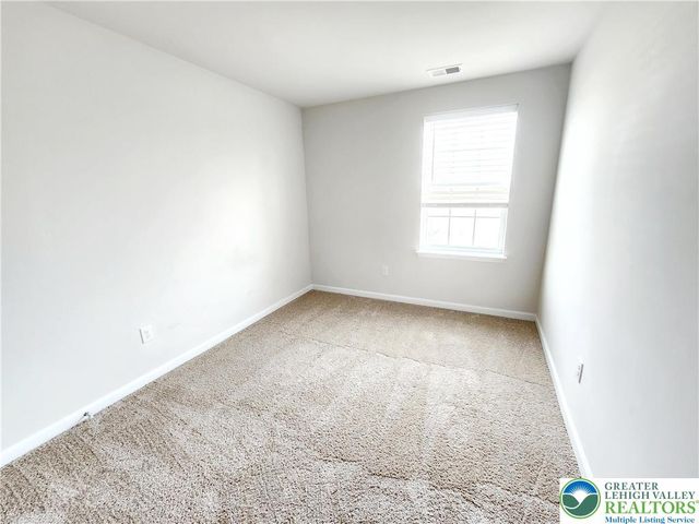 1106 Martin Road, Upper Macungie Twp, PA 18031