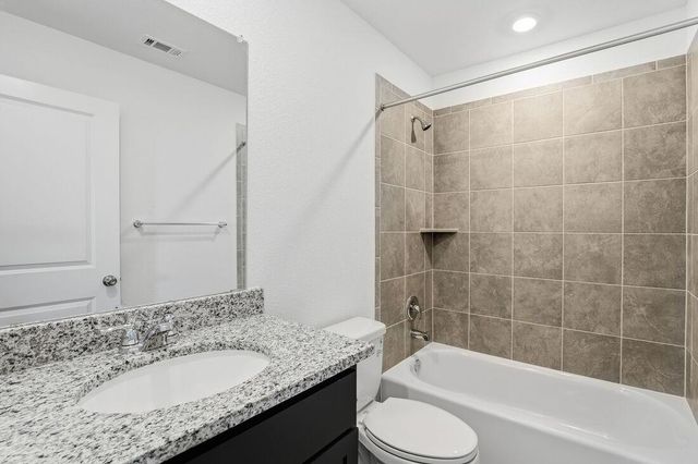 5812 Swedish Farms TER, Del Valle, TX 78617