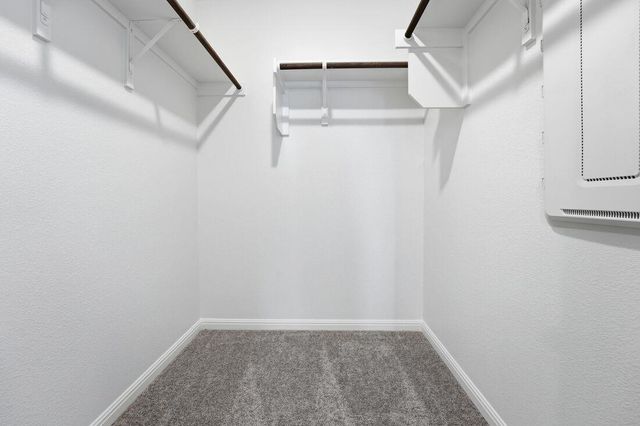 5812 Swedish Farms TER, Del Valle, TX 78617