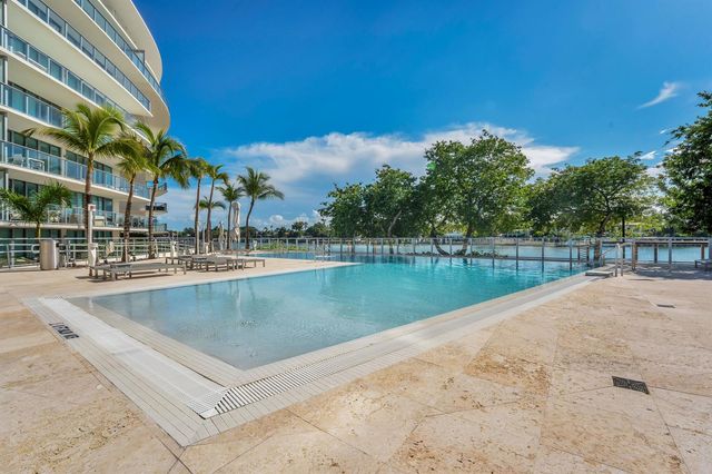 6620 Indian Creek Drive 602, Miami Beach, FL 33141
