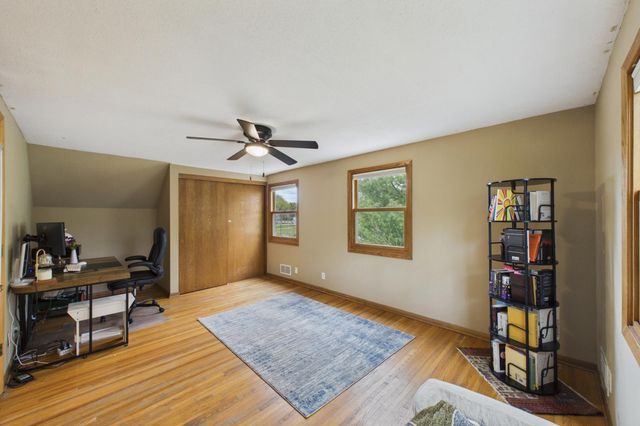 1405 Mahtomedi Avenue, Mahtomedi, MN 55115