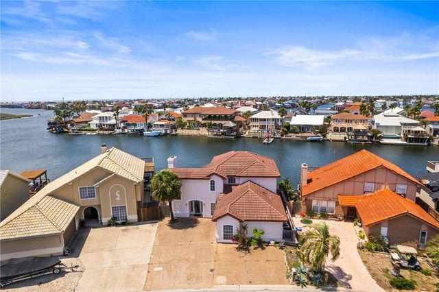 13726 Cayo Gorda Ct, Corpus Christi, TX 78418