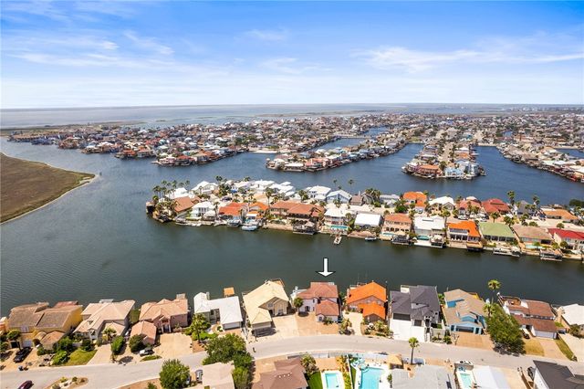 13726 Cayo Gorda Ct, Corpus Christi, TX 78418