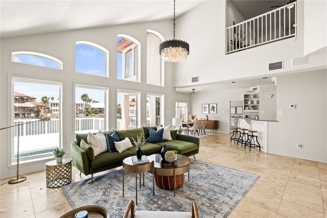 13726 Cayo Gorda Ct, Corpus Christi, TX 78418