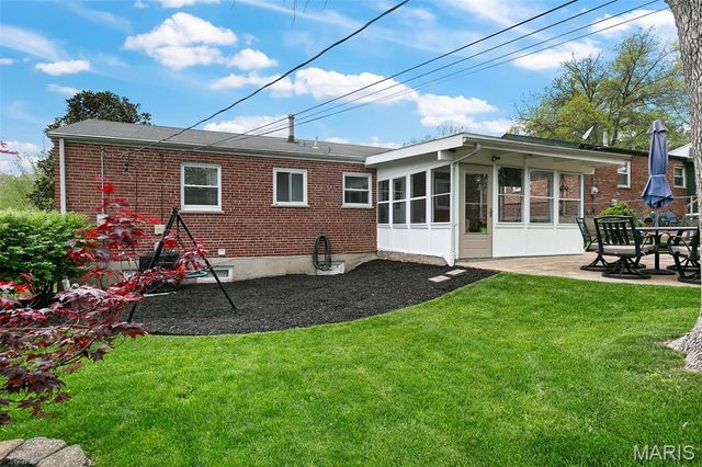 804 Manitou Drive, St Louis, MO 63119