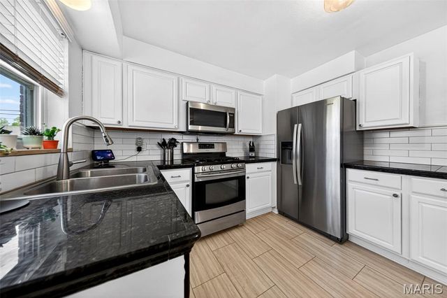 804 Manitou Drive, St Louis, MO 63119
