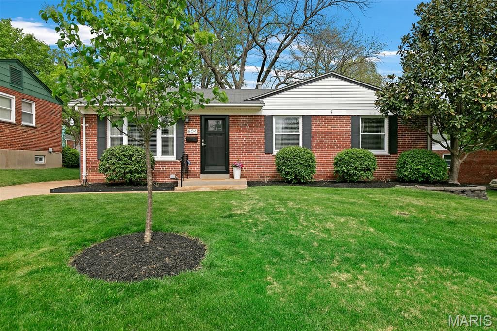 804 Manitou Drive, St Louis, MO 63119