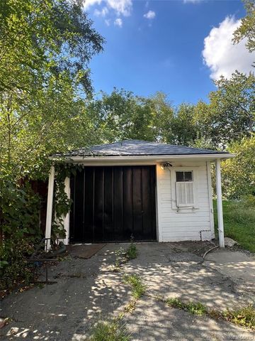 19501 Pierson Street, Detroit, MI 48219